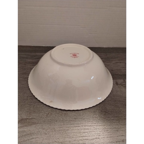 Johnson Brothers Winchester Roped Serving Bowl 8 1/2" - Picture 4 of 6